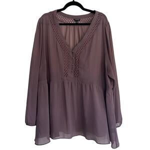 Torrid Long Sleeve v Neck Lace Detail Button Up Top Blouse Plum Purple Size 4